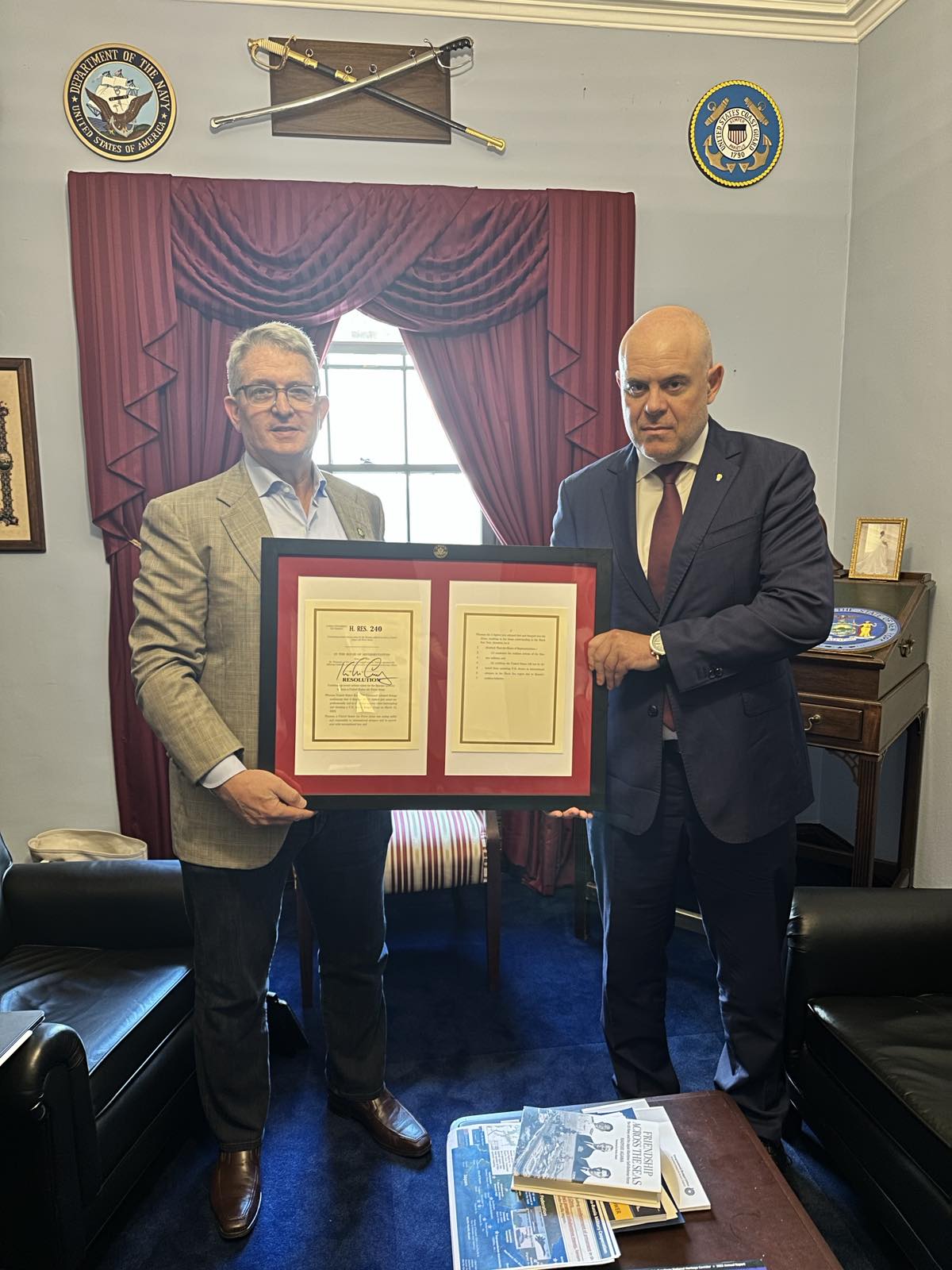 Гешев се е срещнал с конгресмени по време на визитата си във Вашингтон