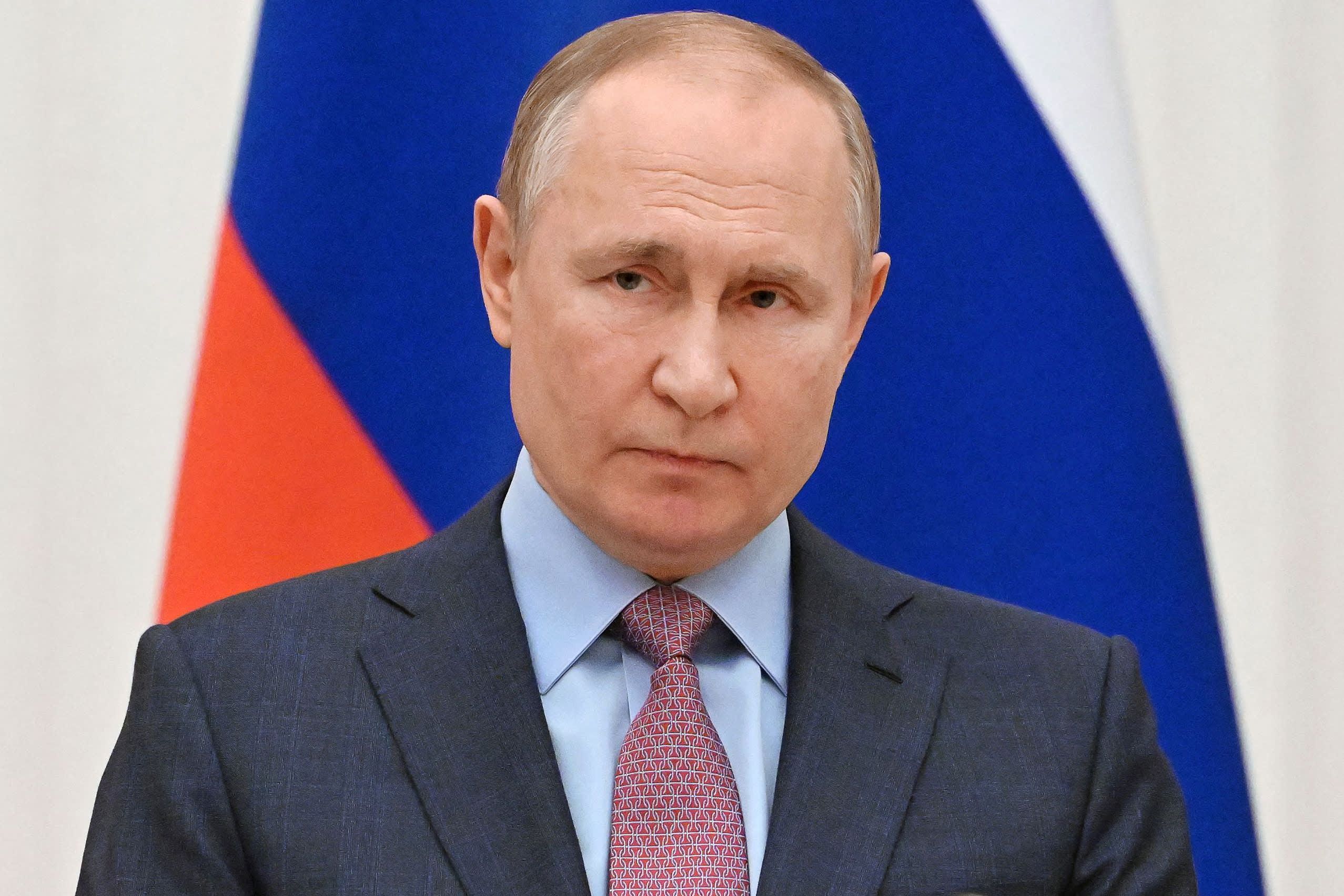 Рейтингът на Владимир Путин е 80,1% на сто