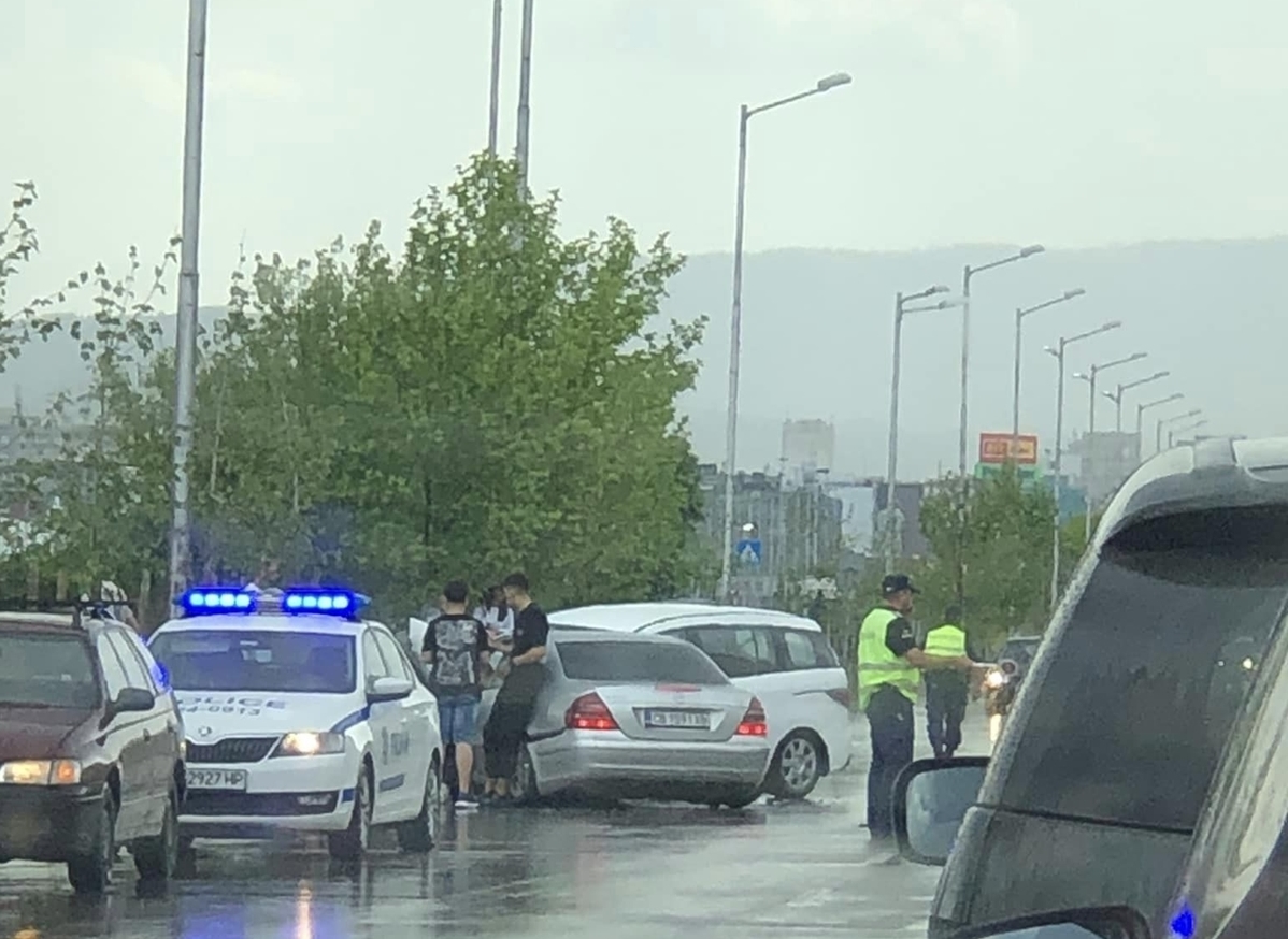 19-годишно момиче загина в челна катастрофа край село Краводер