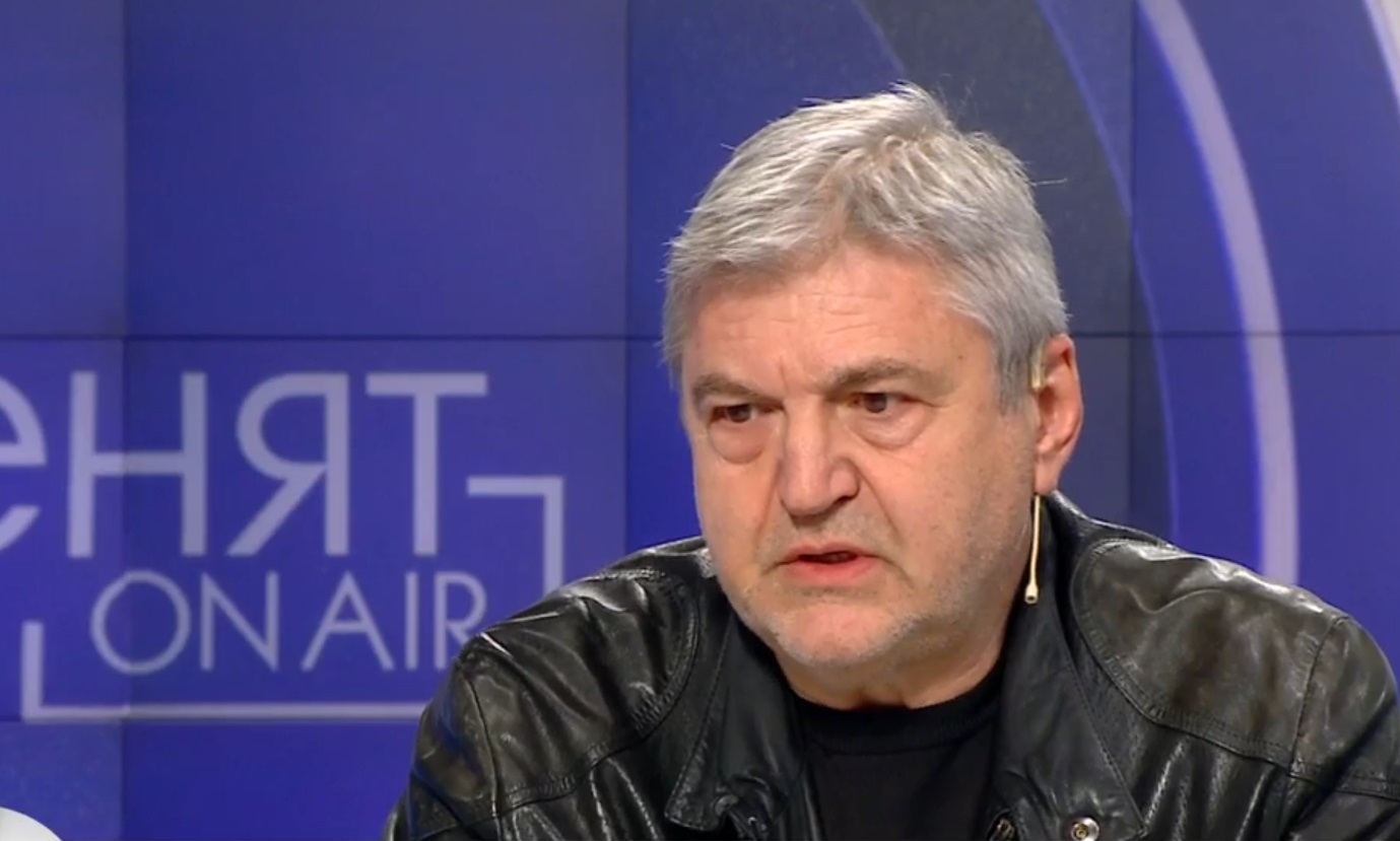Главният редактор на "Труд news" Петьо Блъсков: Радев се опита да си напише червена точка пред публиката