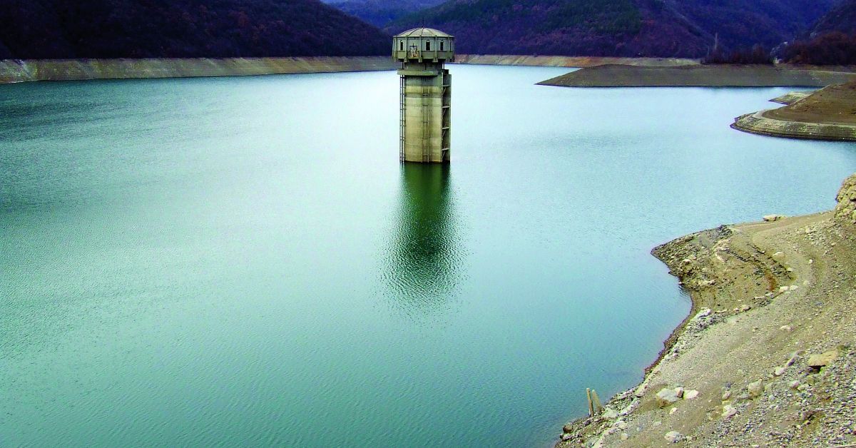 Шишков пак натиска за търпимост на незаконни строежи