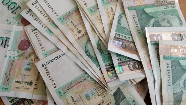 Само 1,8 млрд. лв. налични в хазната за текущи плащания