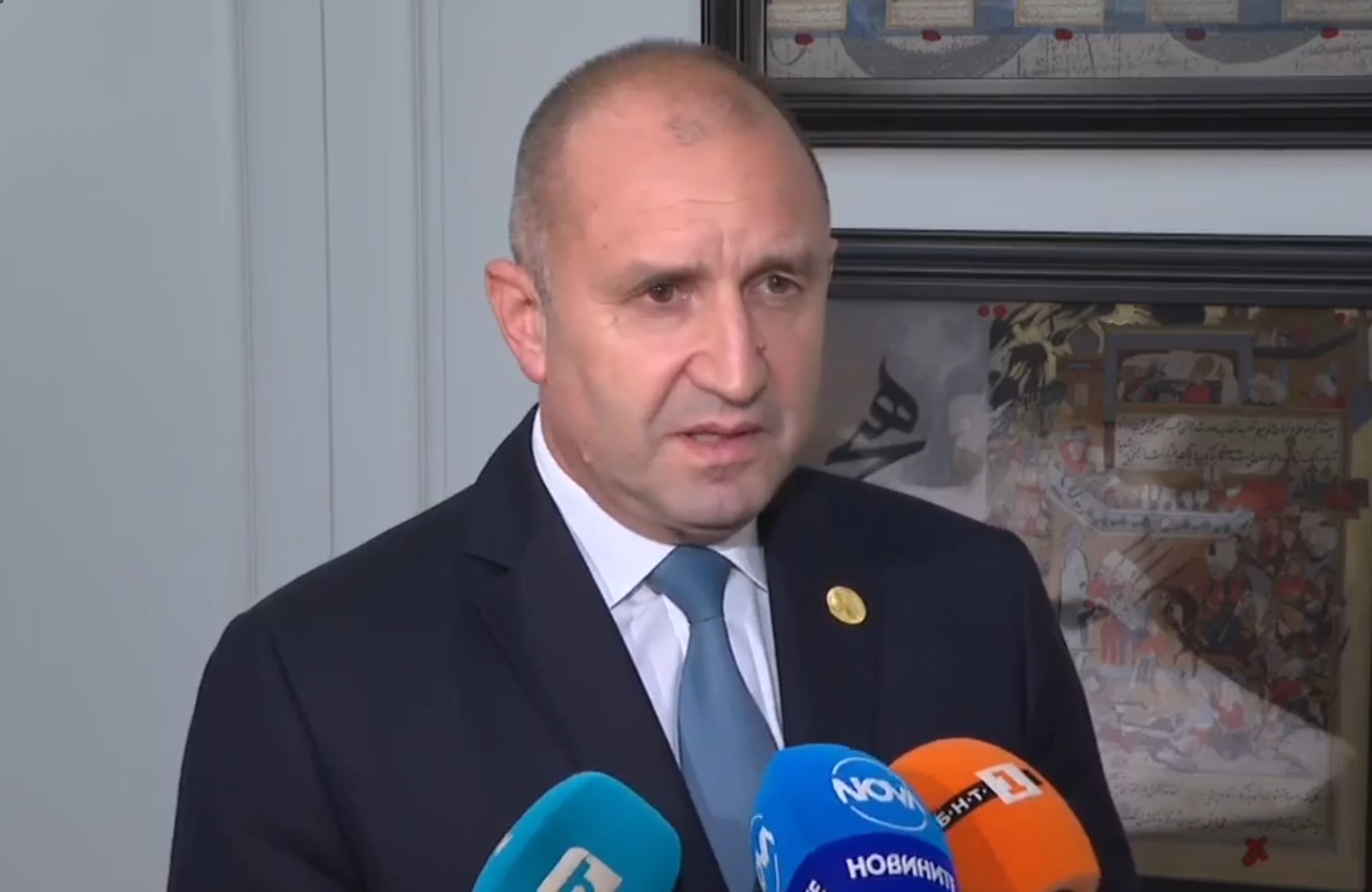 Радев: Бъдещият редовен кабинет трябва да следва курса, който ние зададохме