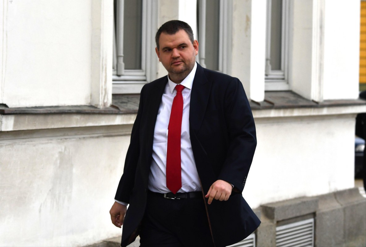 Делян Пеевски влиза в Комисията по конституционни въпроси на НС