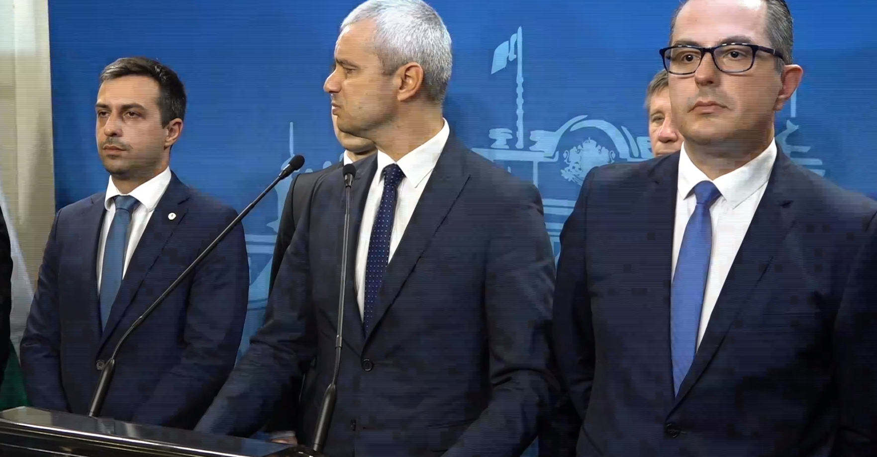 Костадин Костадинов: Вчера България беше сложена на колене и за пореден път поругана