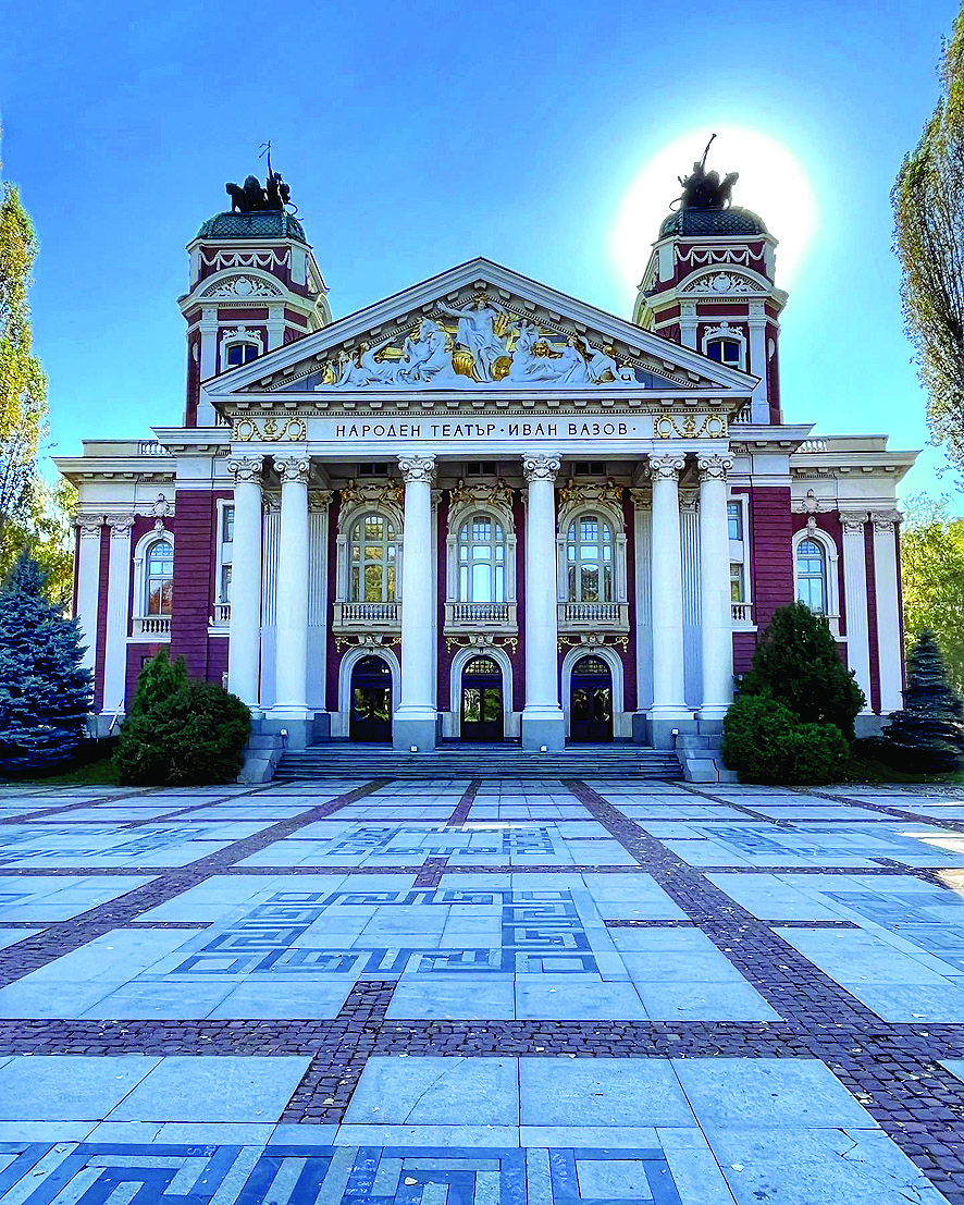 Културните събития спират за седмица през октомври