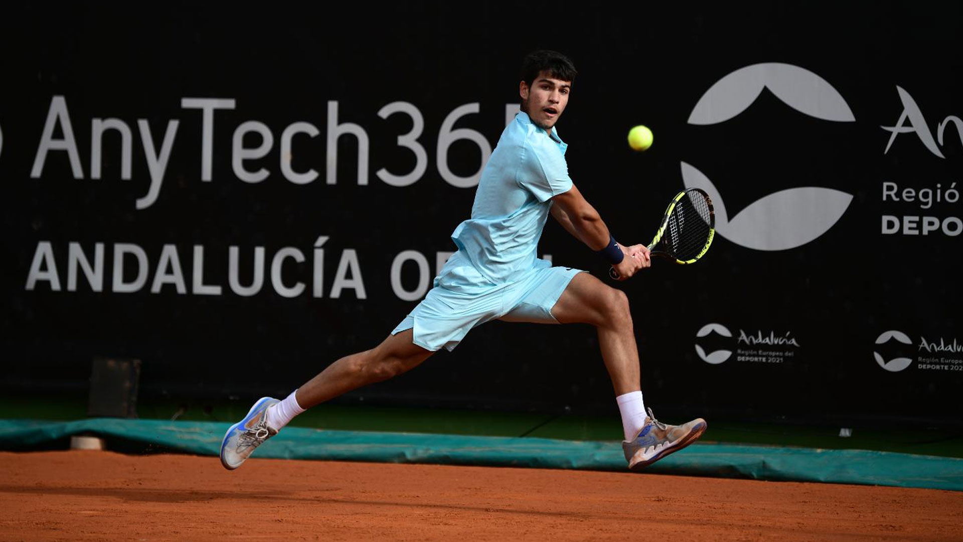 За първи път Алкарас тренира на "Ролан Гарос' преди полуфинала с Джокович