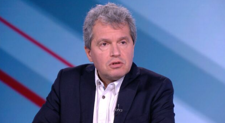 Тошко Йорданов: Асен Василев е слаб финансов министър