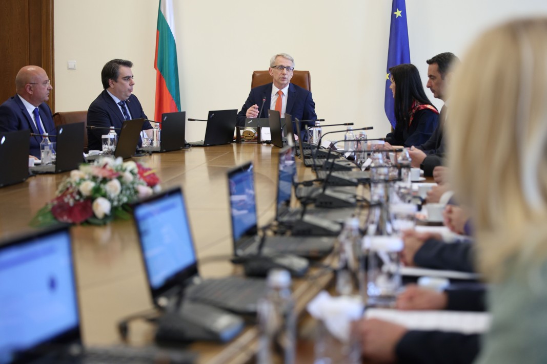 Денков назначи нови двама заместник-министри