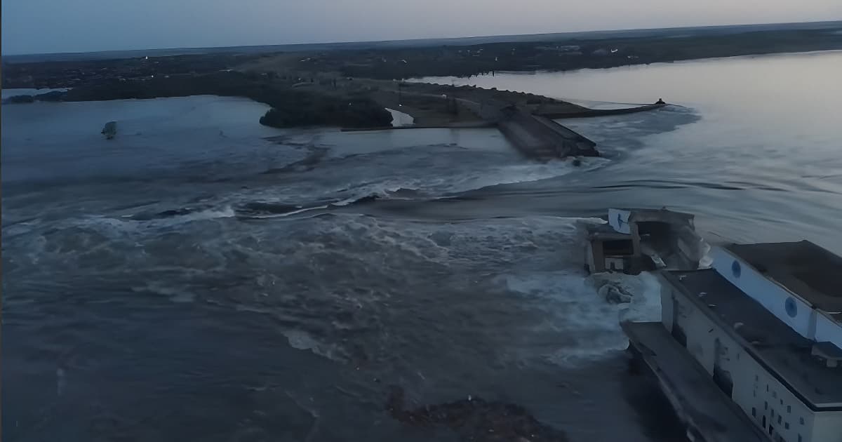 ВЕЦ „Каховка“ вече не може да охлажда реакторите на АЕЦ „Запорожие“