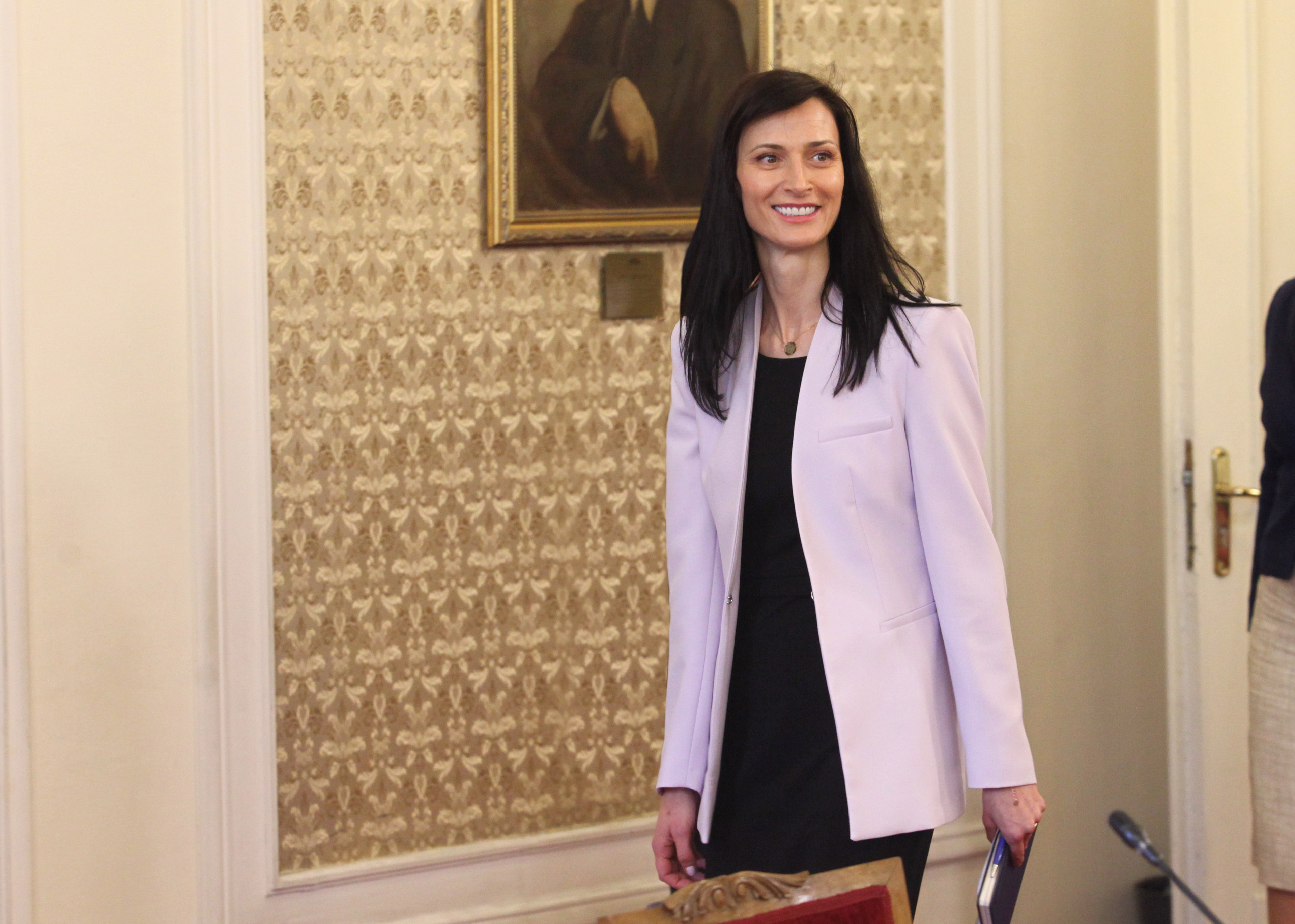 ГЕРБ настояват за техен еврокомисар