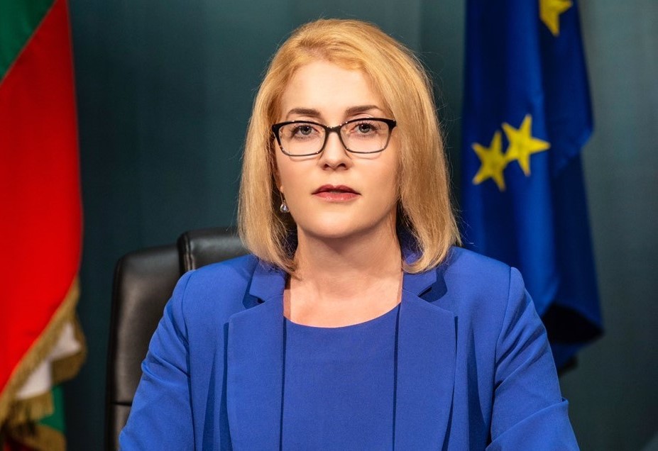 Даниела Машева поема поста на Гешев