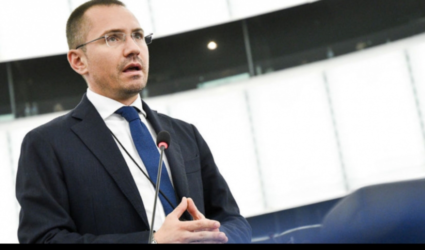 Джамбазки в Брюксел: Докато тук се правят, че не виждат дискриминацията над българите в Северна Македония, там омразата взима връх