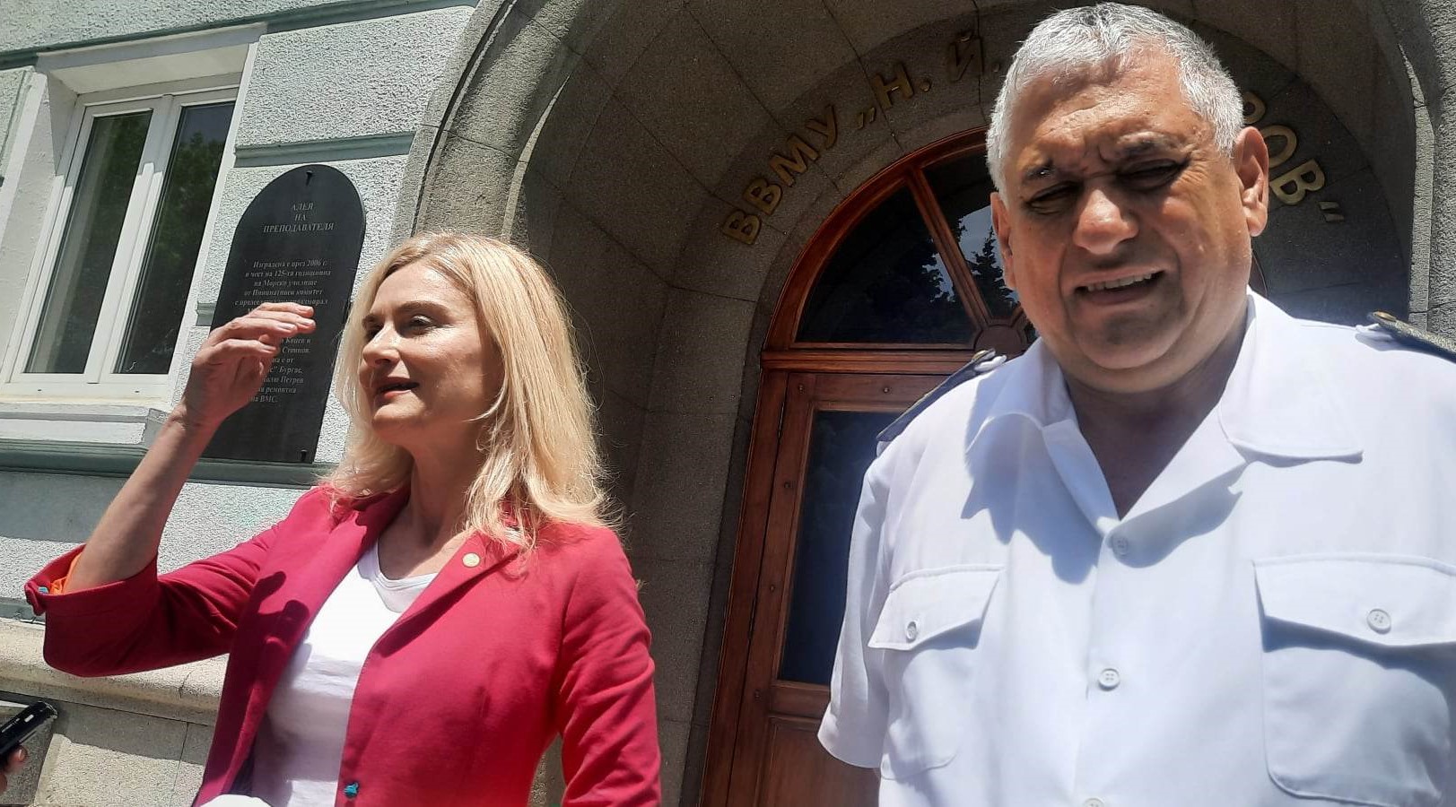 Министър гарантира: Морето ни е чисто, няма риск за сезона