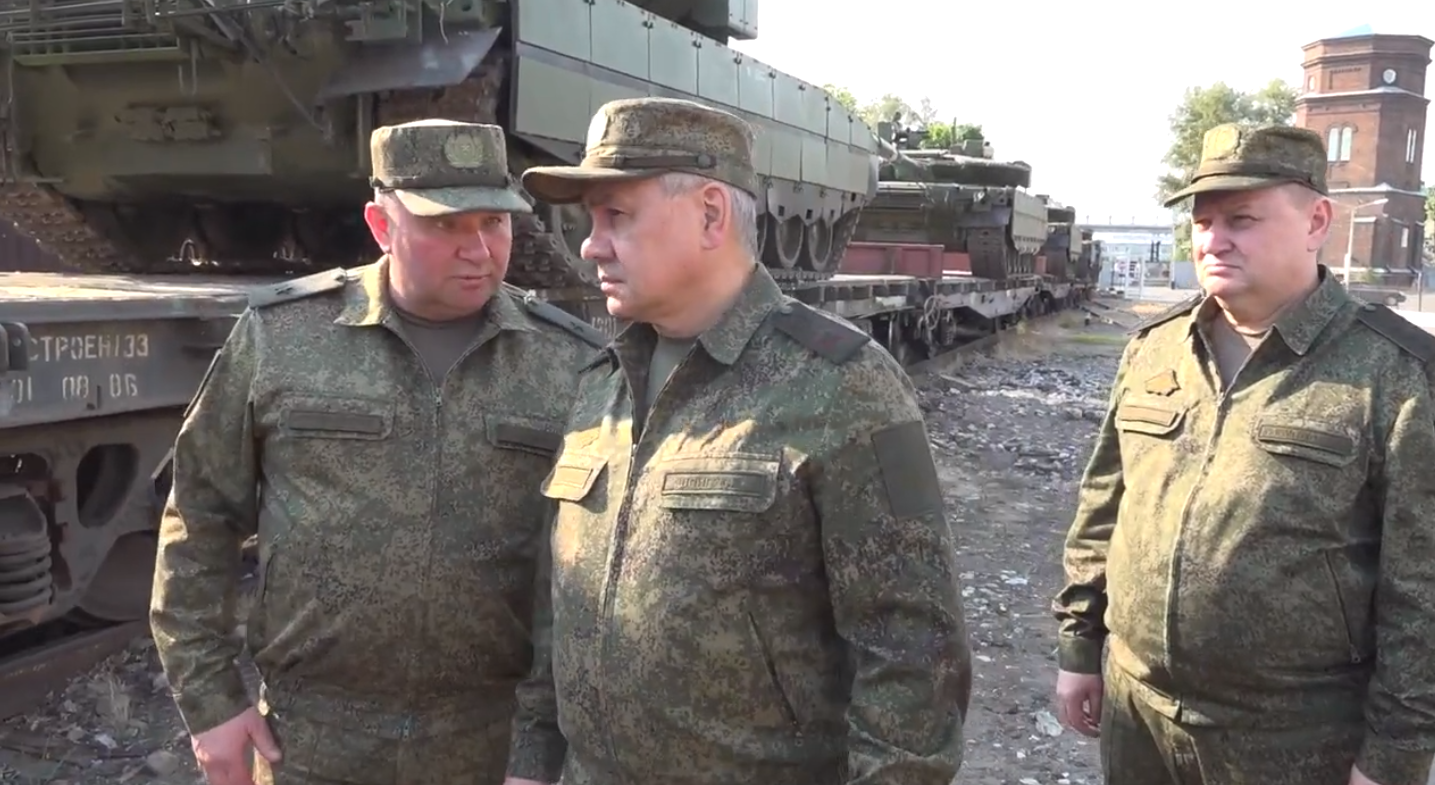 Шойгу иска повече танкове от отбранителната промишленост