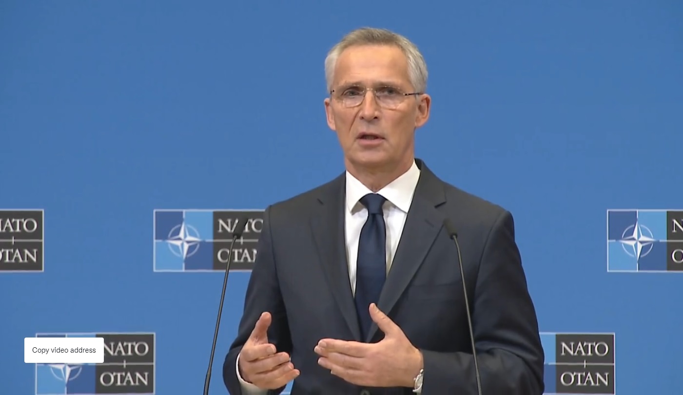 Столтенберг: НАТО ще помогне на Украйна да модернизира армията си