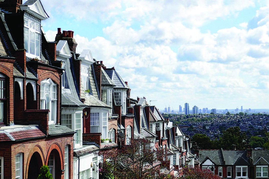 1430 паунда на месец за дом в Лондон