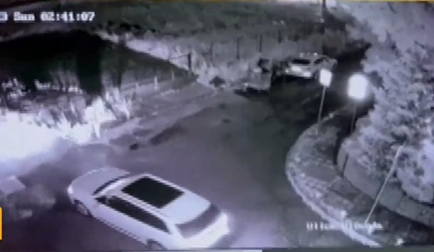 Да изчезнеш за 7 минути: Откраднаха автомобил от двора на къща в София