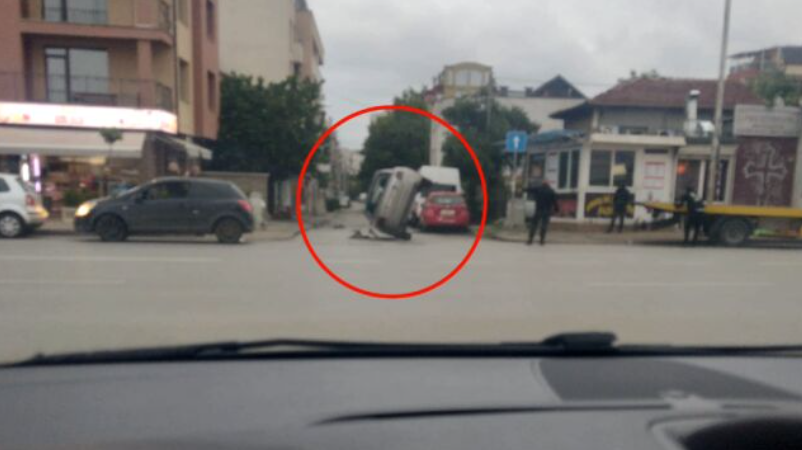 Петимата полицаи, задържани за подкуп, са освободени