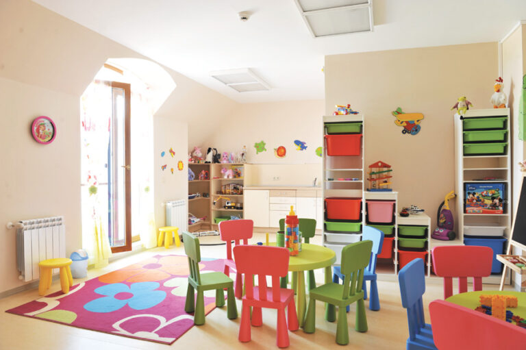 МОН: Още над 11 000 деца в предучилищна възраст с допълнителни обучения по български език