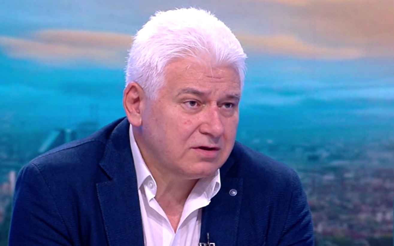 Проф. Пламен Киров: Народните представители вдигат на трупчета законно издържан опит за провеждане на референдум