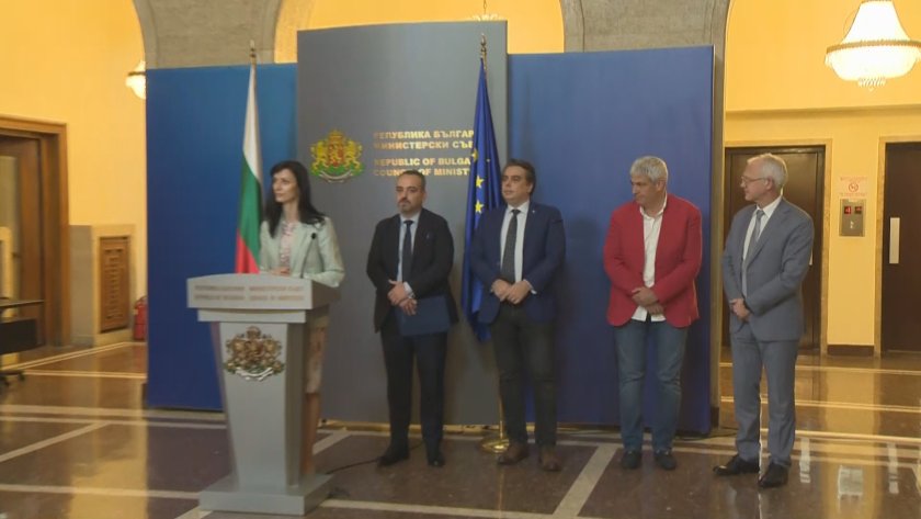 Тристранката подкрепи, но не единодушно, бюджетите на НЗОК, ДОО и държавния бюджет (ВИДЕО)