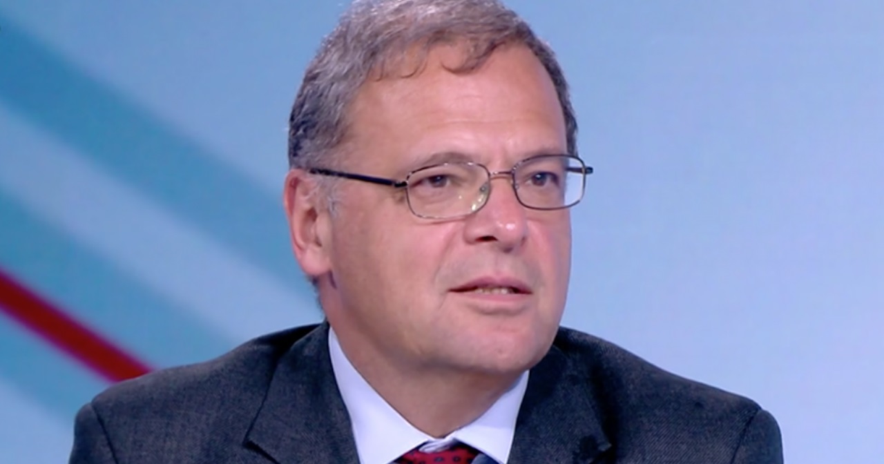 Екоминистърът Юлиан Попов: Пазарът ще определи съдбата на въглищните централи у нас