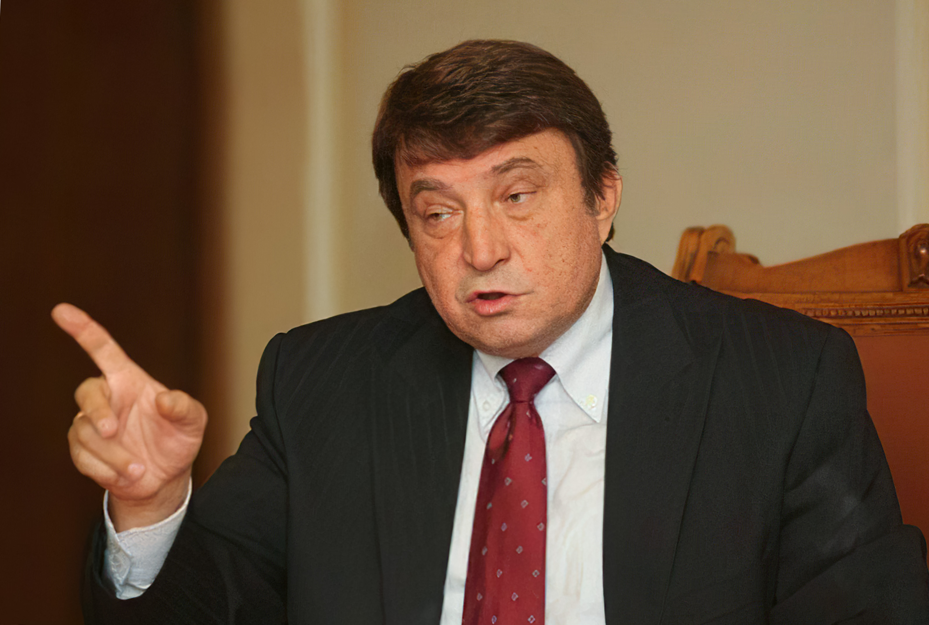 Посланик Младен Червеняков, бивш министър на правосъдието, пред „Труд news": Трябва да разберем, че нито сме на изток от запада, нито на запад от изтока, ние сме там, където сме