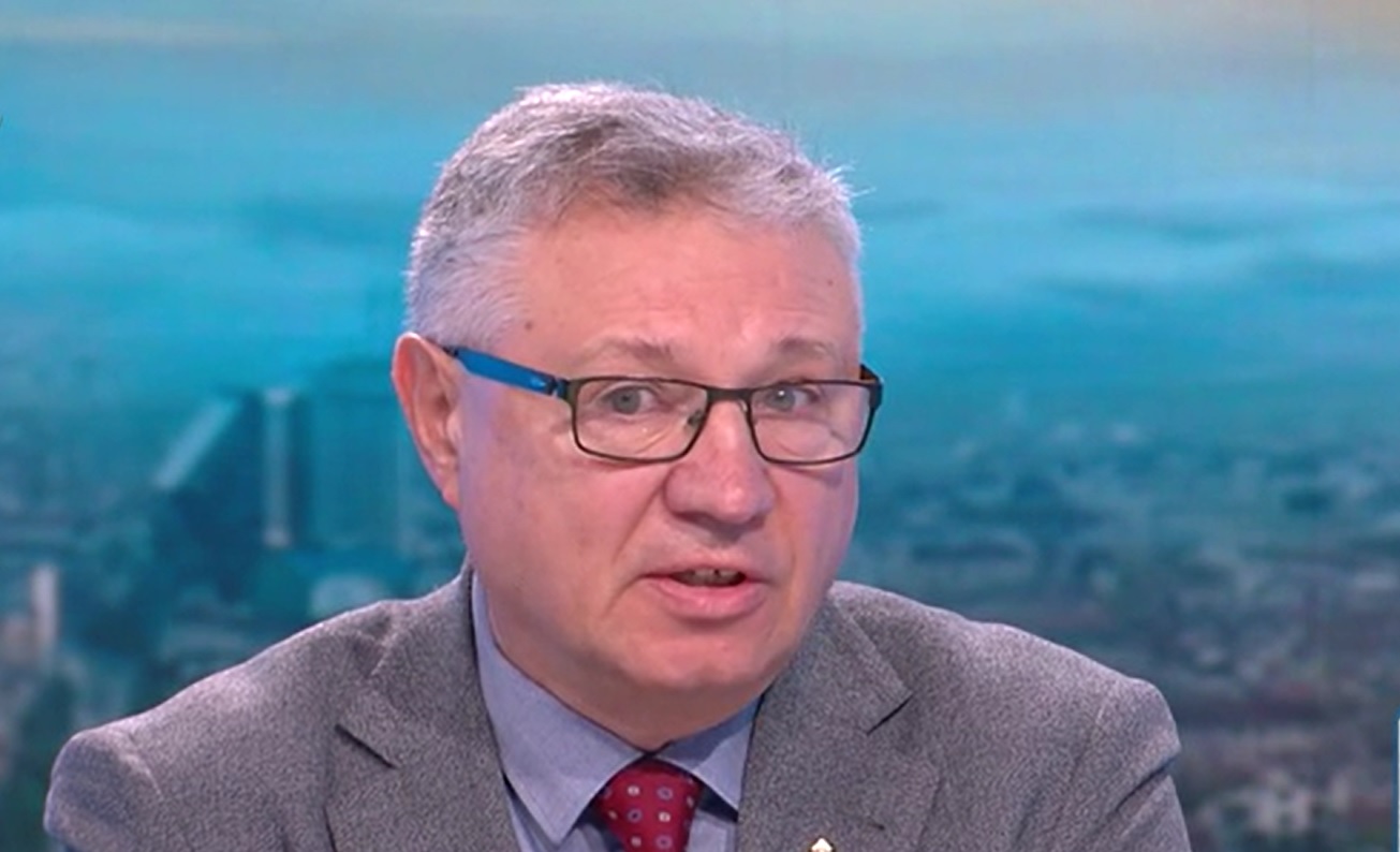 Шаламанов: Посещението на Зеленски ще бъде мотивиращо за промяната в България