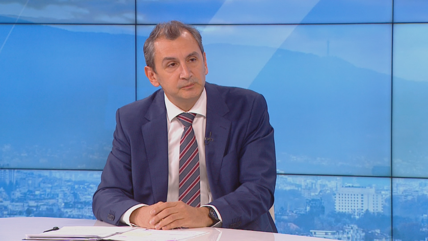 Михаил Околийски: Само в София има толкова болници колкото в цяла Австрия