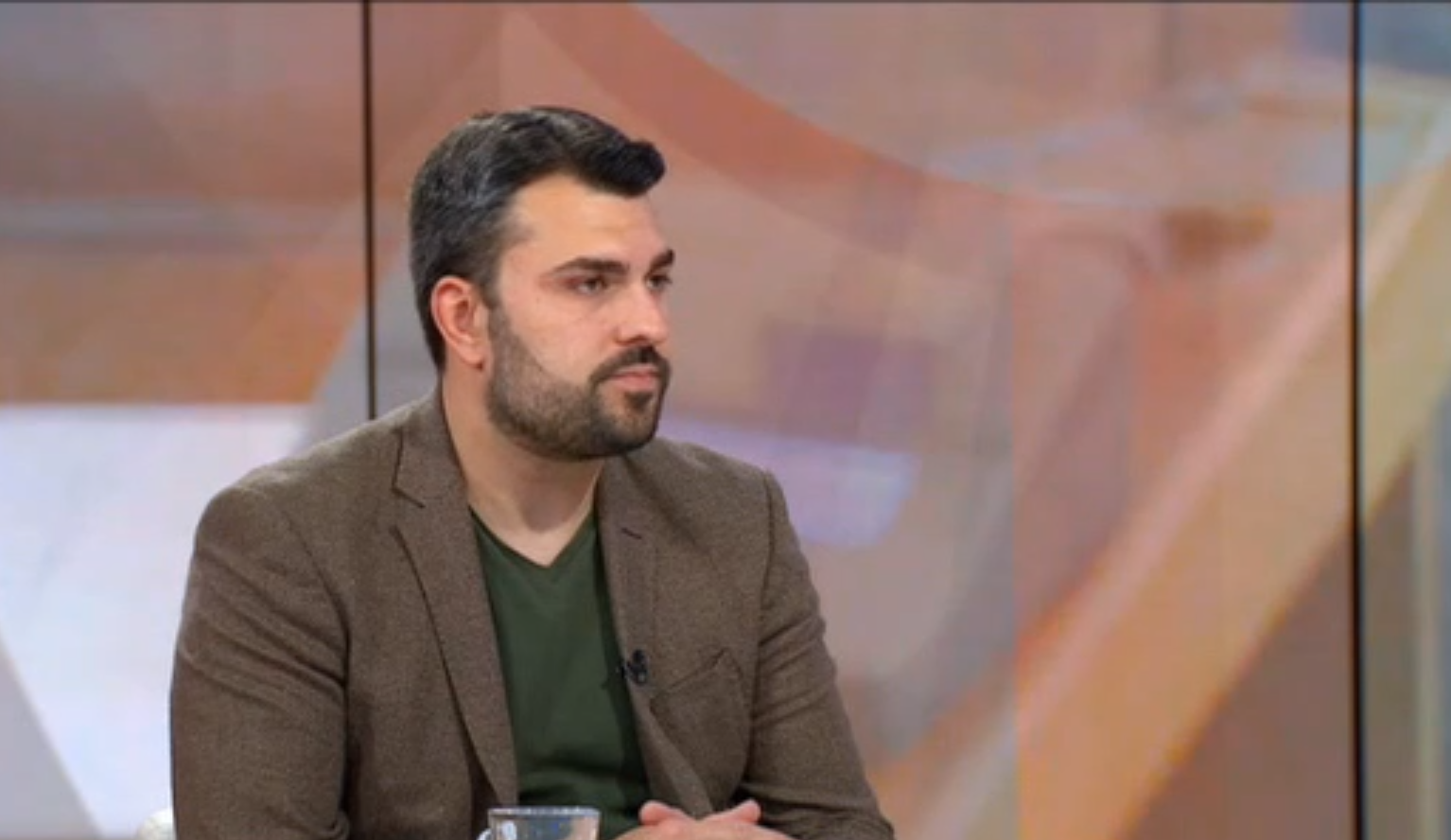 Георг Георгиев: Прокремълската пропаганда на президента и администрацията му е опасна и вредна за държавата