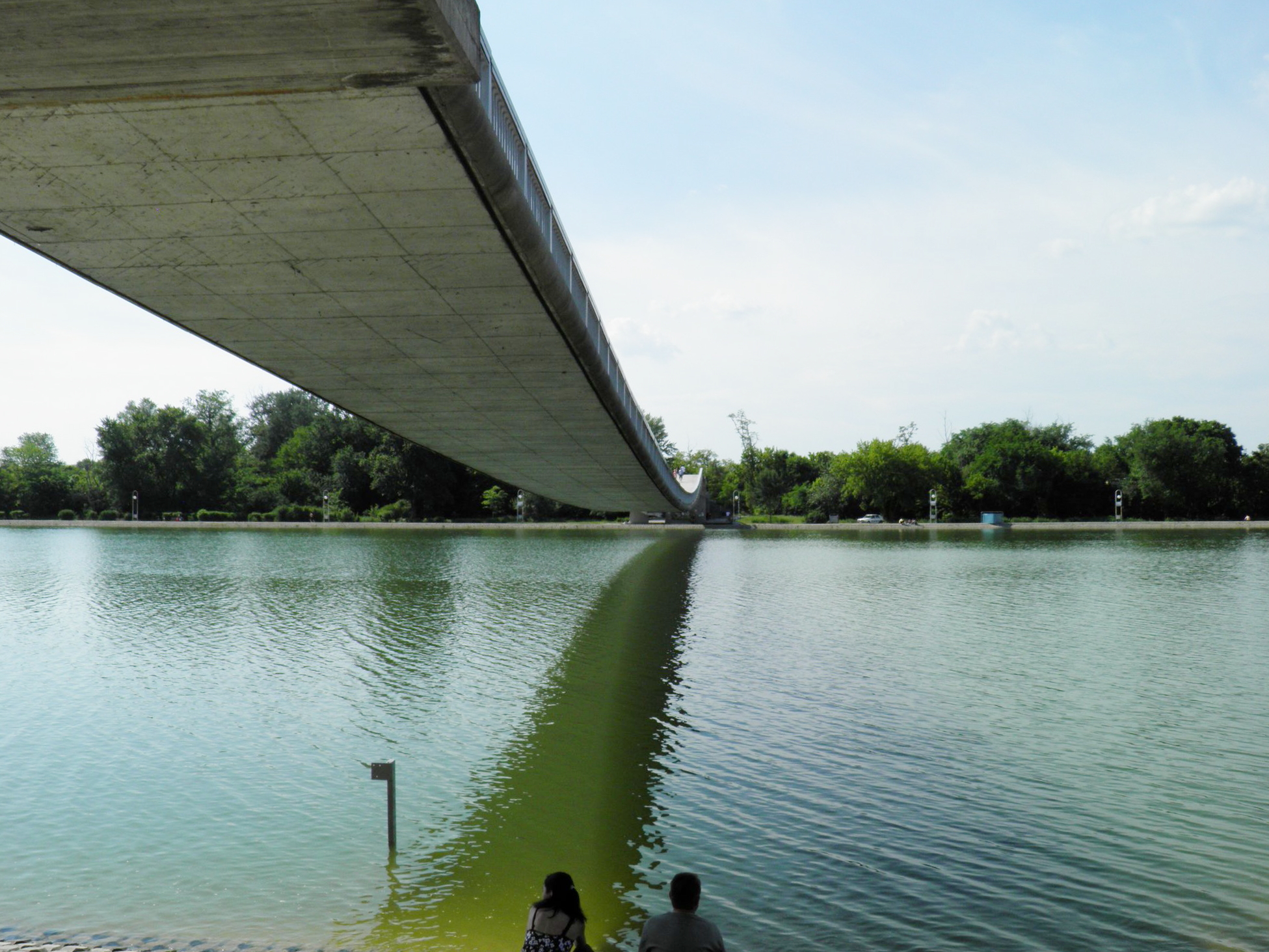 Петима хванати с наркотици край Гребния канал в Пловдив