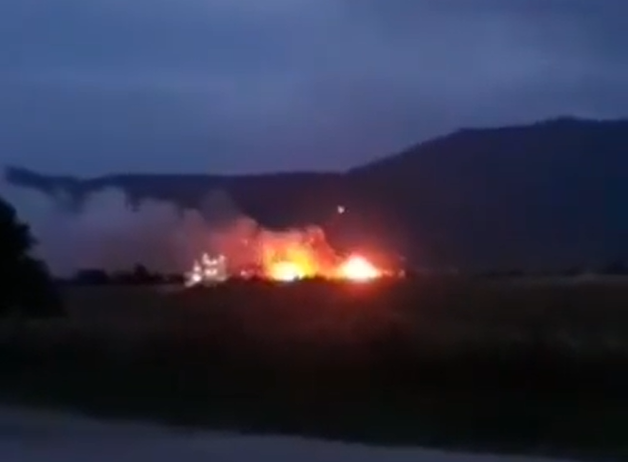 Пожар във военна база на Крим (ВИДЕО)
