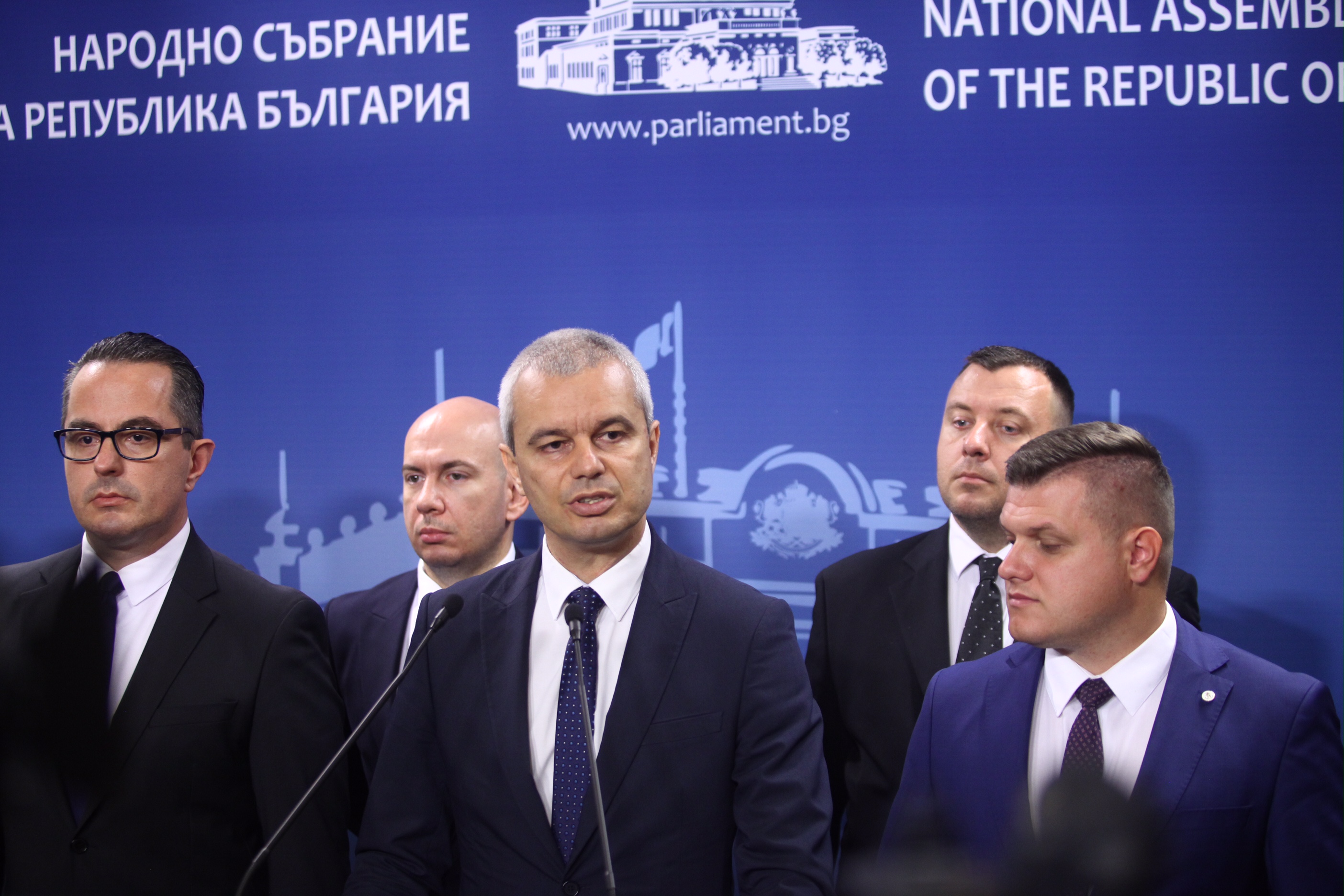 „Възраждане“ искат среща с вътрешния министър заради заплахата към Тагарев