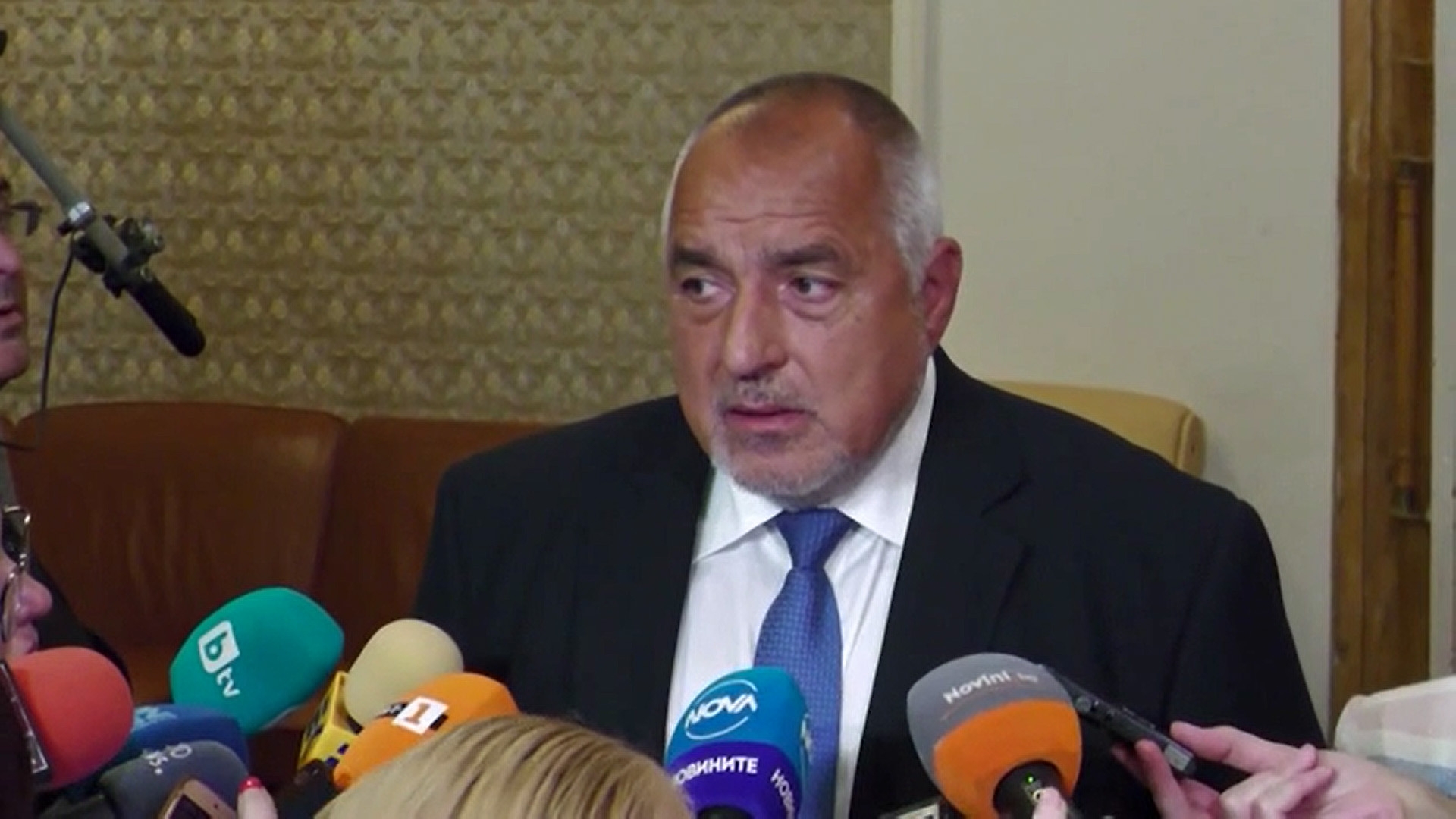 Кирил Петков плагиатствал идеята за „Росенец“ (обзор)