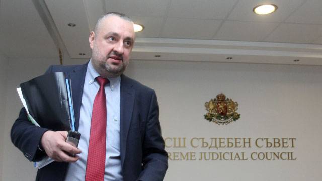Освободиха Ясен Тодоров като зам.-шеф на НСлС (обзор)