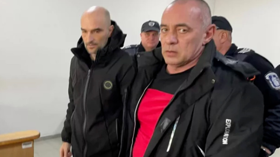 Обвиниха врачаните, залели врачка с киселина