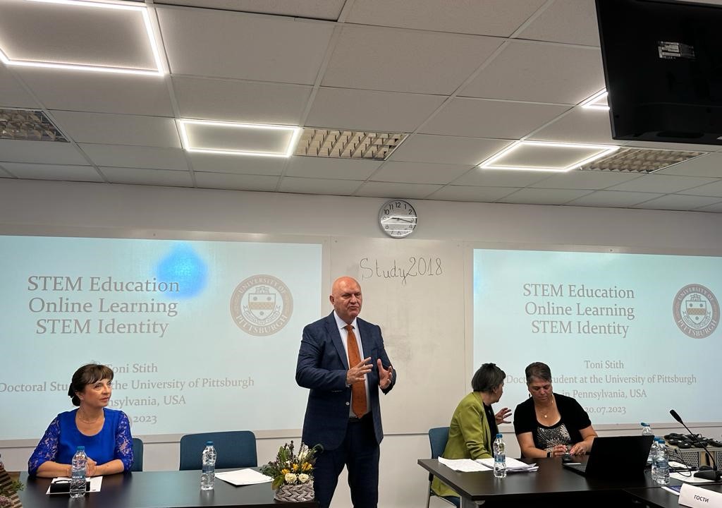 Проф. Галин Цоков: Инвестират се близо 500 млн. лв. за изграждане на STEM среда в българските училища