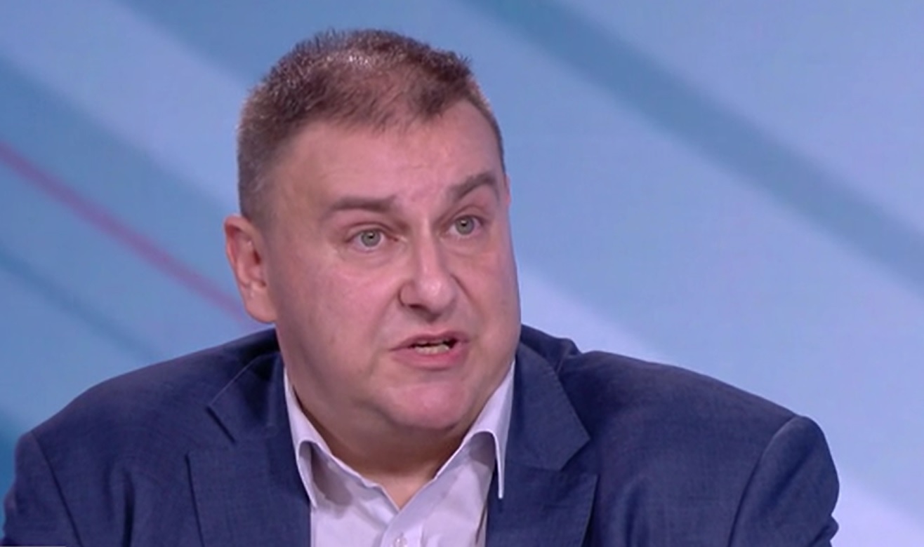 Емил Радев: Спирането ни за Шенген засилва антиевропейските настроения в България и Румъния