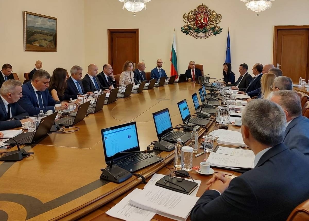 Пет са основните приоритети в управленската програма на кабинета