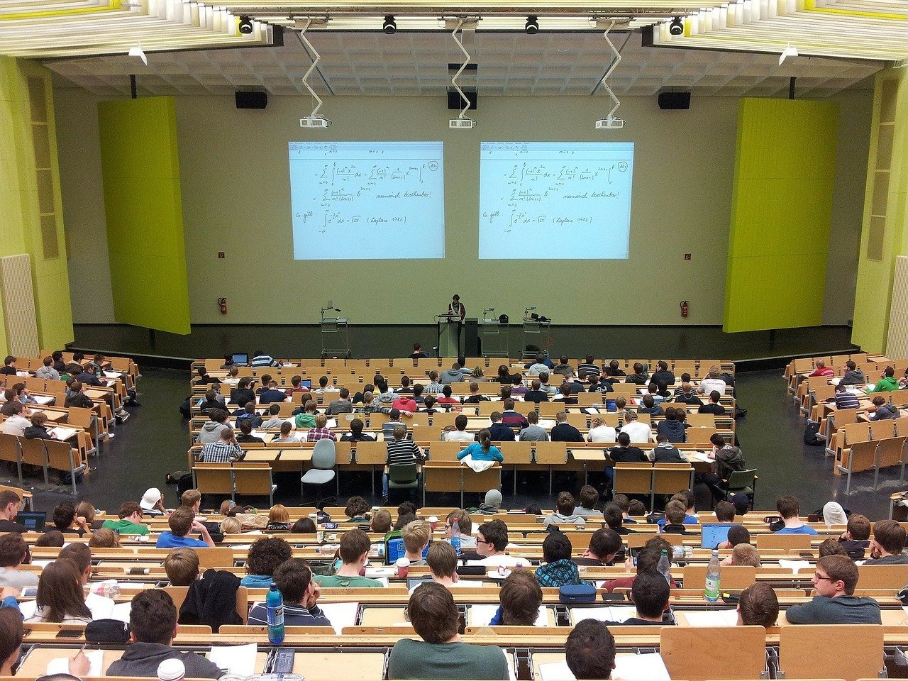 България и Армения ще продължат обмена на студенти, учени и преподаватели