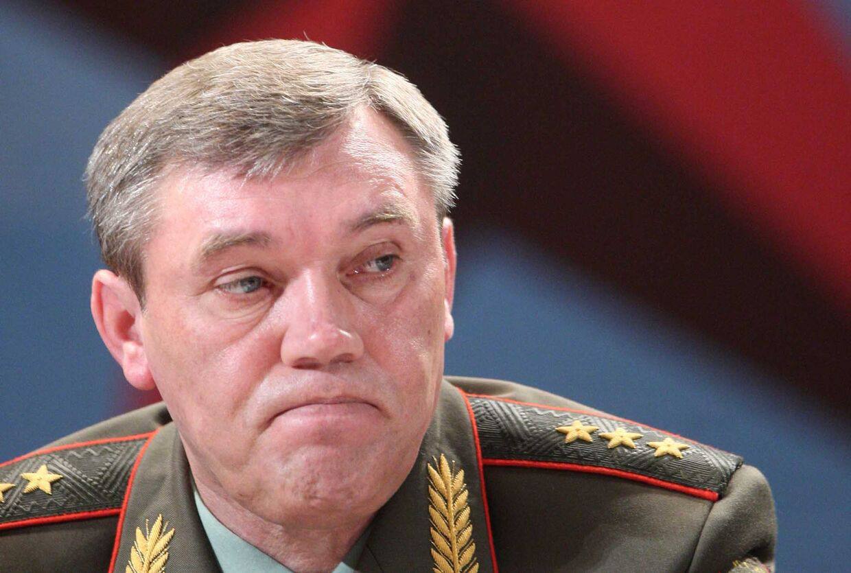 Герасимов инспектира руски войски в Запорожка област