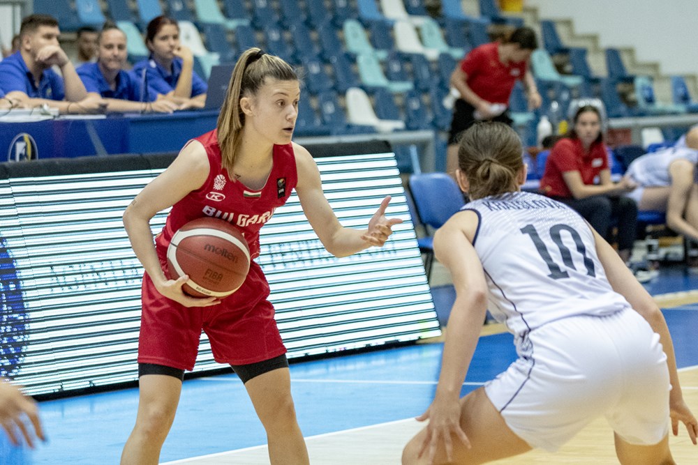 Националният отбор на България по баскетбол за жени U20 загуби последния си мач от груповата фаза на Европейското първенство