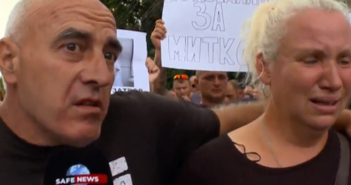 Майката на убития Димитър: Докато не се появих пред медиите, никой не предприе нищо