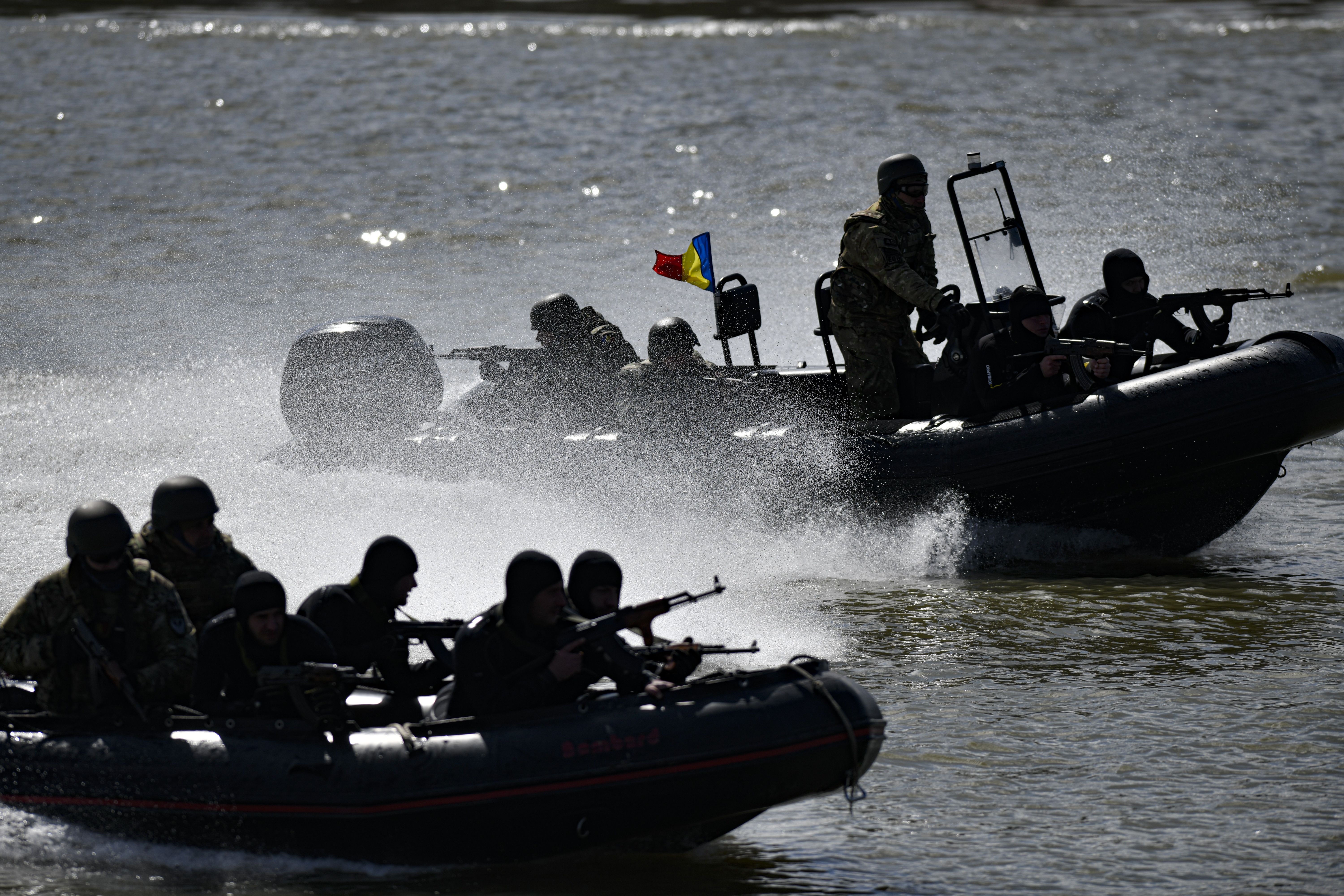 Чакаме US бази на Черно море