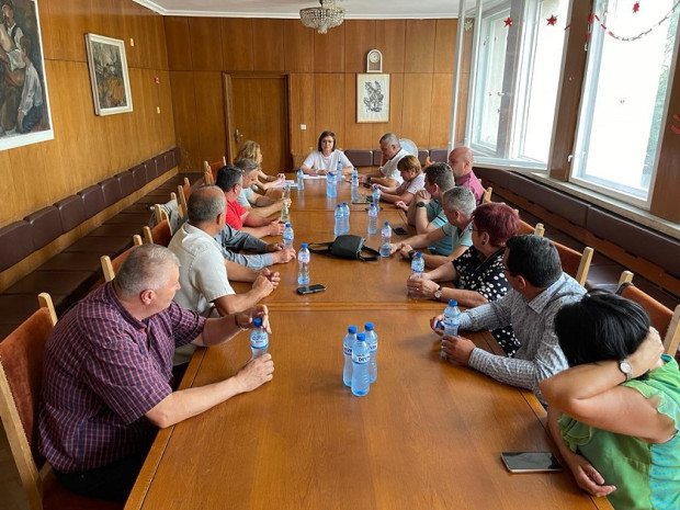 БСП спусна до своите забранителен списък за кметове