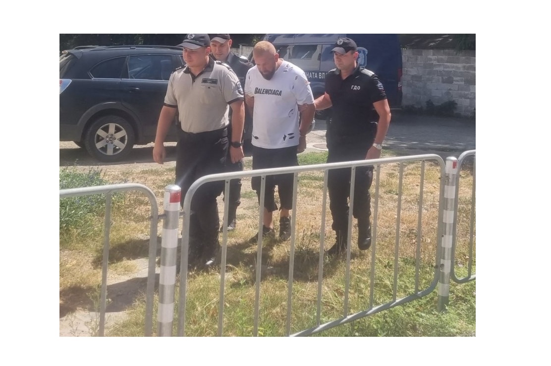 Срещу гаранция от 5000 лв.: Освободиха Динко, ошамарил просяк-измамник в Равда