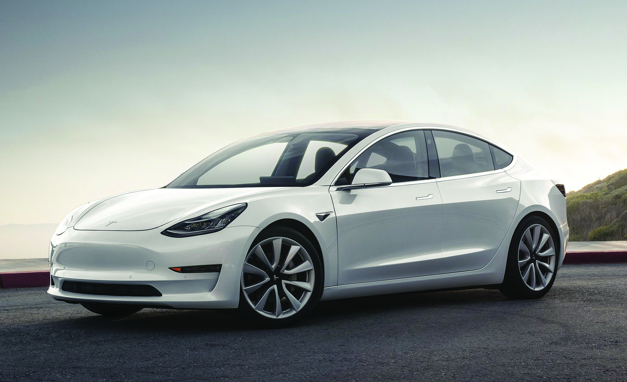 Нова Tesla за 16 700 евро