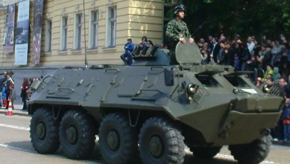 "Форбс": Бившите български бронетранспортьори БТР-60 за Украйна няма да издържат дълго на фронтовата линия