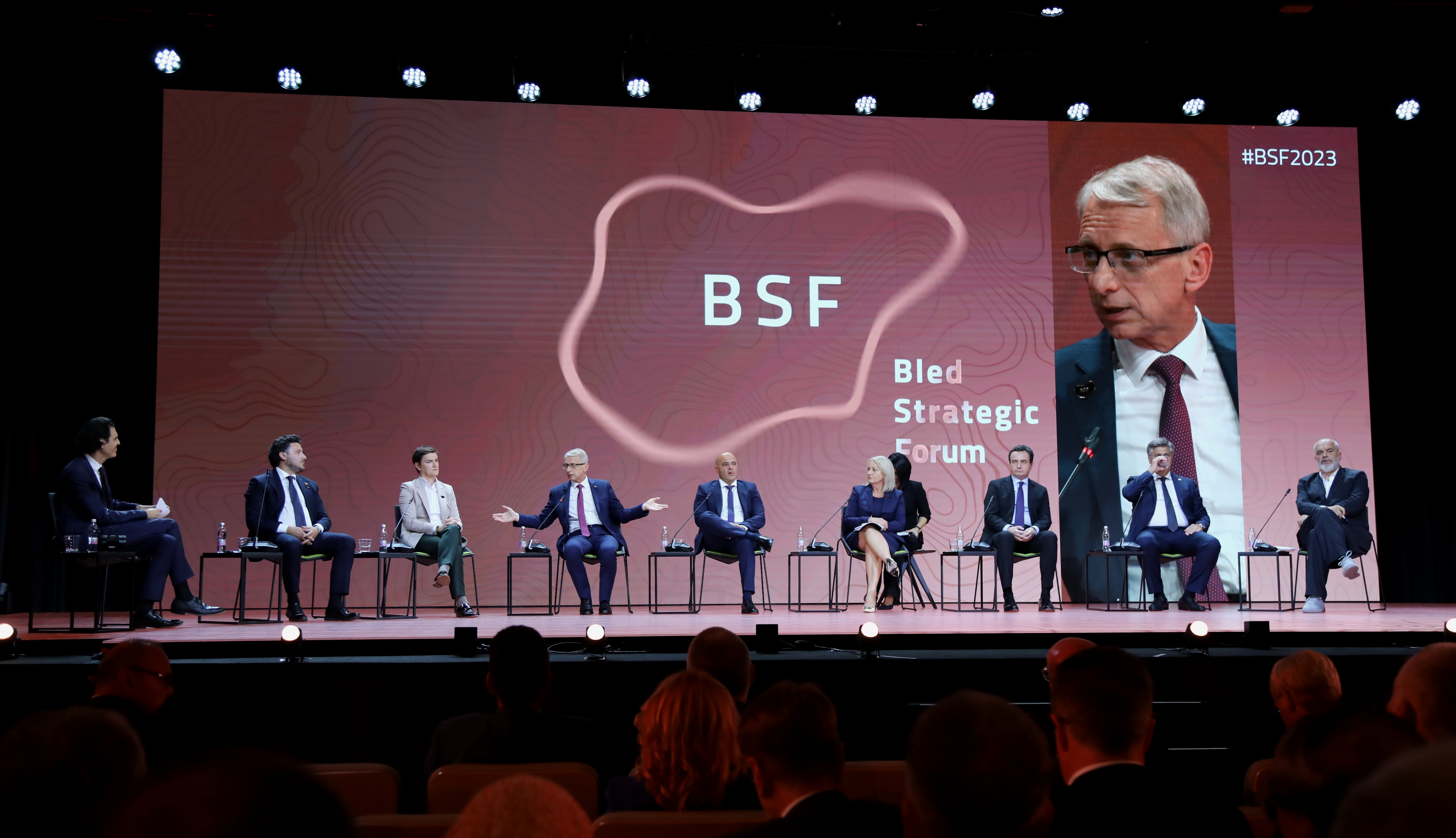 Николай Денков: Държавите от Балканите ще бъдат силни само ако се обединят